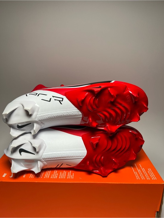 Nike Vapor Edge Pro 360 2 Football Cleats Red / White DA5456-600 Mens Size 8.5